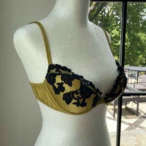 La Perla Maison Chartreuse Silk Bra Lace 34C NEW